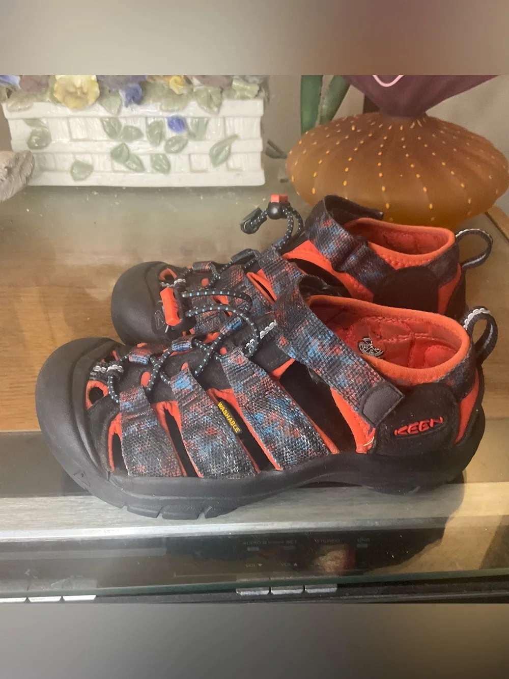 KEEN KIDS NEWPORT H2 WATER/HIKING SANDALS SZ 1